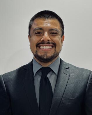 Headshot of Christian Guerrero