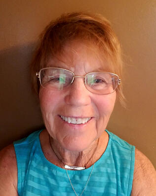 Headshot of Loretta Beckstrand