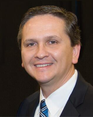Headshot of Lucas Taylor