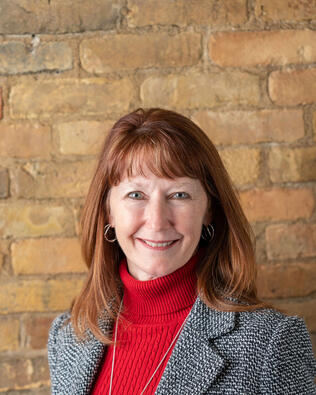 Headshot of Donna Tetil