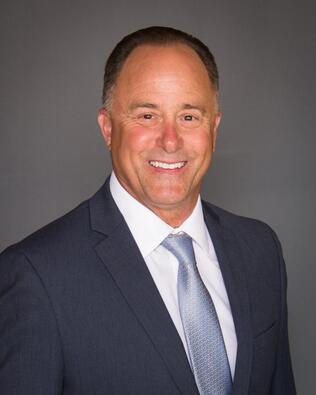 Headshot of Brent Mays