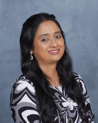 Headshot of Surinder Chauhan