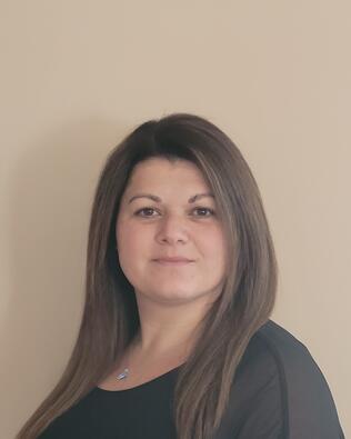 Headshot of Teresa Impemba