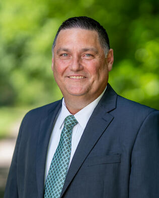 Headshot of Jeff Holmes