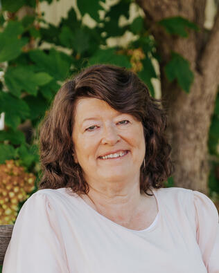 Headshot of Donna Baker
