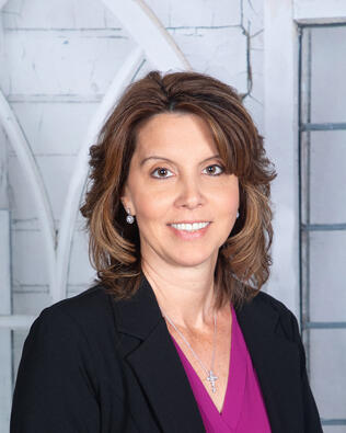 Headshot of Tracy Urban