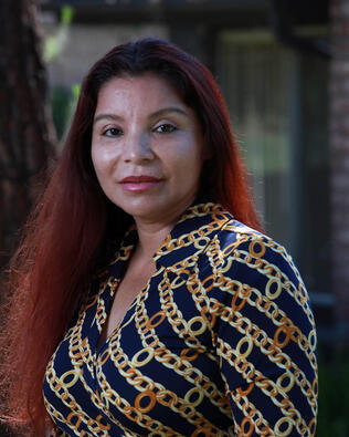 Headshot of Erla Gonzalez