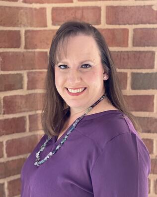 Headshot of Lori Albert