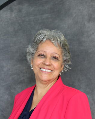 Headshot of Mayra Portorreal