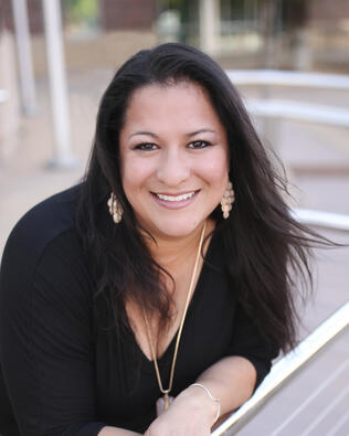 Headshot of Randi Juarez