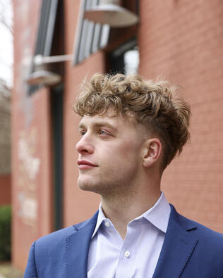 Headshot of Colin Calvert