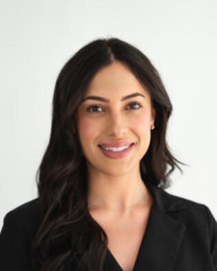 Headshot of Nicolette LaVita