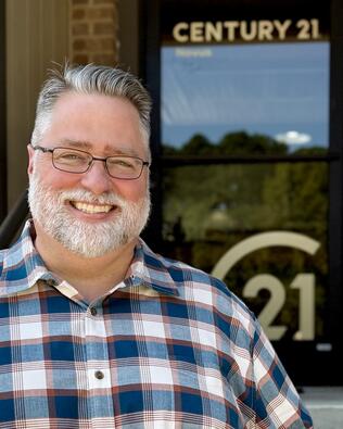 Headshot of Danny Plunkett