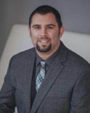 Headshot of Ryan Tollefson