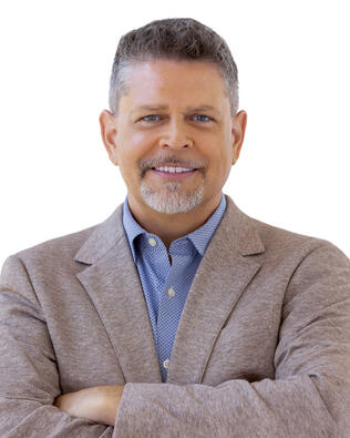 Headshot of Greg Arp