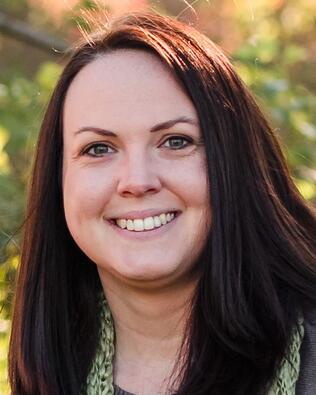 Headshot of Clarissa Carter
