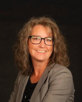 Headshot of Natasha Zieroth-Chaumont