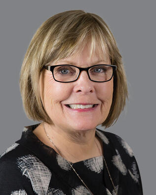 Headshot of Cindy Florine