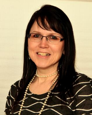 Headshot of Michelle Thomas