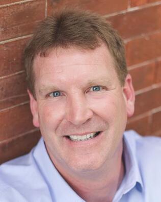 Headshot of Gary Stewart