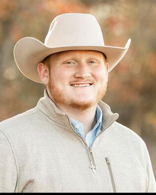 Headshot of Colton Barrett