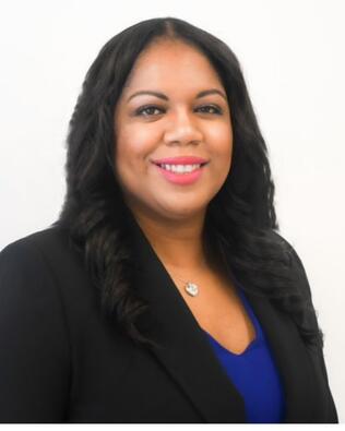Headshot of Crystal Roberts
