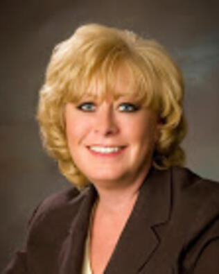 Headshot of Brenda Heilmann