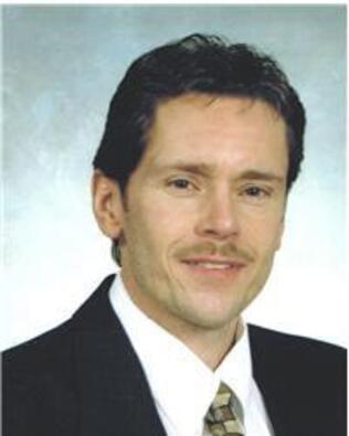 Headshot of Kenneth Lawrence