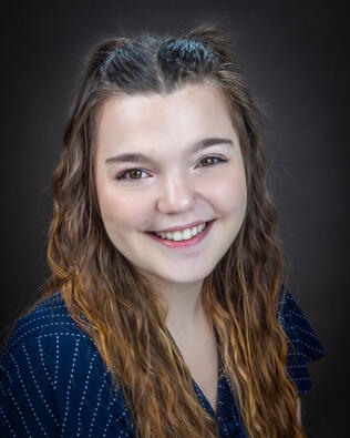 Headshot of Hannah Cardinal