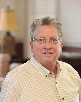 Headshot of Tim Matthews