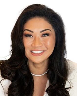 Headshot of Jennifer Lewis