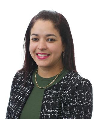 Headshot of Aracelis Rosario Minaya