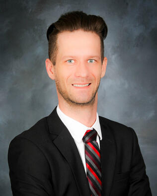 Headshot of Christopher Welch