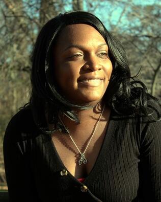Headshot of Artisha Torrence
