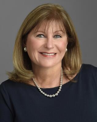Headshot of Margaret Valente