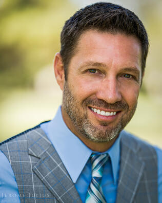 Headshot of Chad Alexander