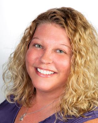 Headshot of Kristine McFellin
