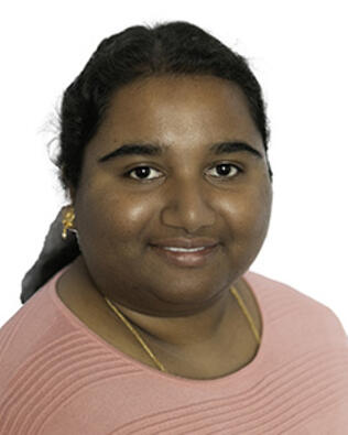 Headshot of Pallavi Kudumula