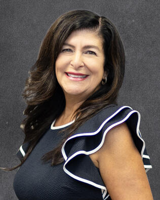 Headshot of Mary Guaragna