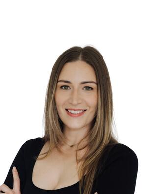 Headshot of Aimee Benoit