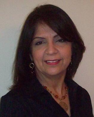 Headshot of Farida Capuano