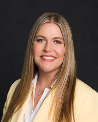 Headshot of Jodi Busch