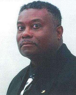 Headshot of Clarence Collins