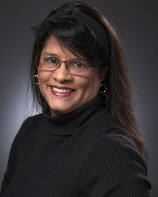 Headshot of Josie Contrastano