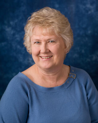 Headshot of Vivianne Rocheleau