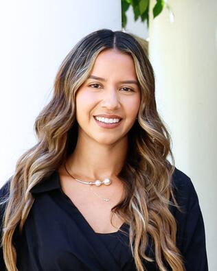 Headshot of Kimberly Lopez