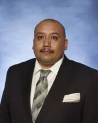 Headshot of Mauro Perez