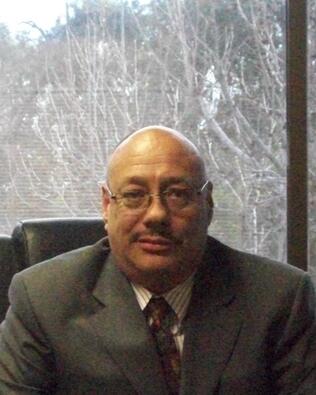 Headshot of Gino Ochoa