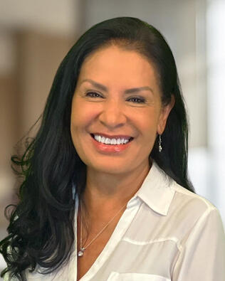 Headshot of Roberta Torres