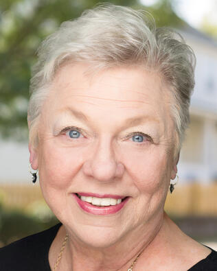 Headshot of Denise Kempton